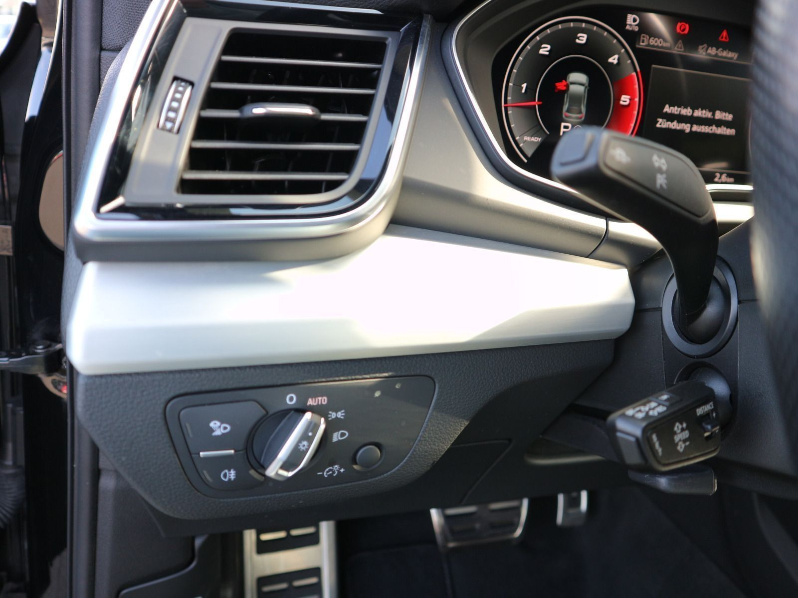 Fahrzeugabbildung Audi SQ5 3.0 TDI quattro MATRIX*AHK*SHZ*NAVI