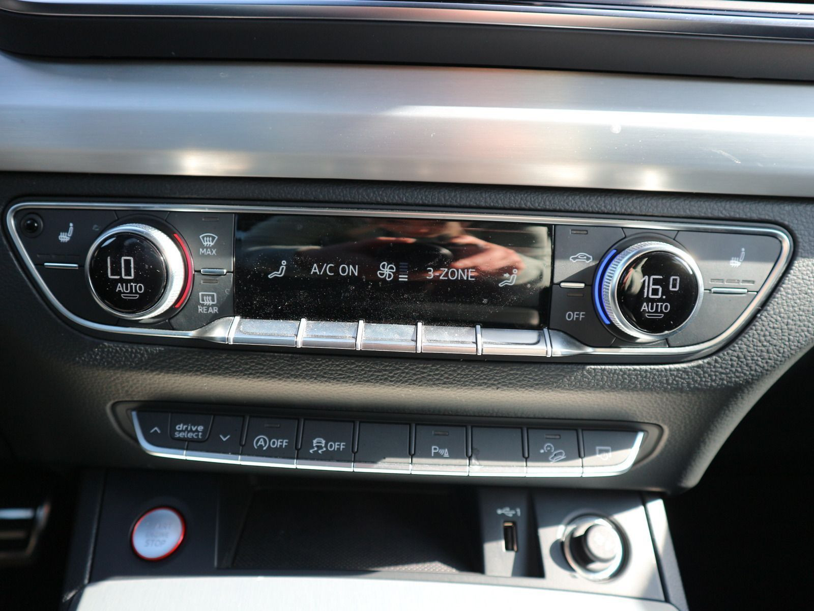 Fahrzeugabbildung Audi SQ5 3.0 TDI quattro MATRIX*AHK*SHZ*NAVI