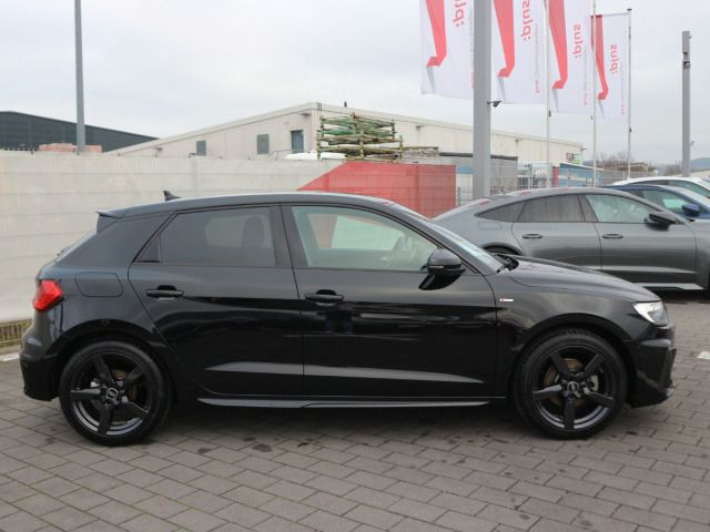 Fahrzeugabbildung Audi A1 Sportback S line 30 TFSI S troniC*CARPLAY*LED*
