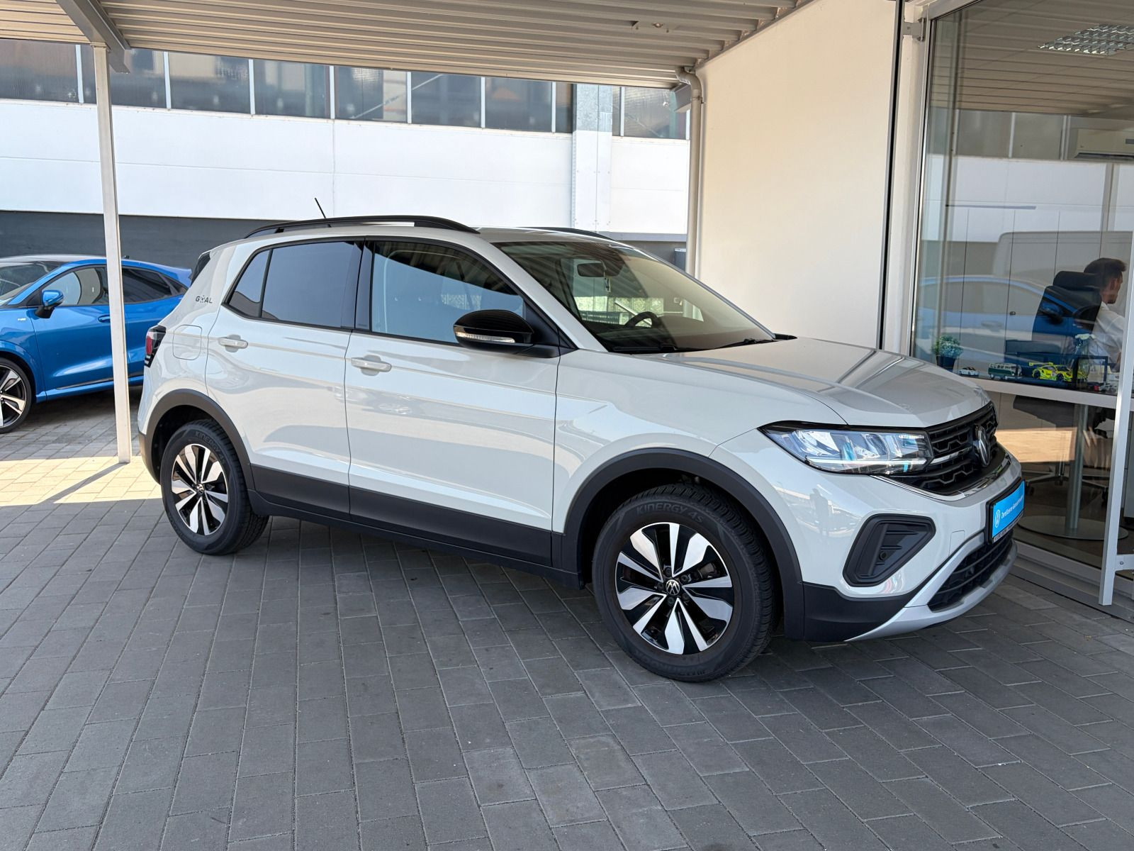 Fahrzeugabbildung Volkswagen T-Cross GOAL 1.0 TSI NAVI LED ACC CARPLAY PDC