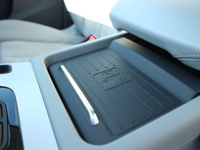 Fahrzeugabbildung Audi Q5 S line business 50 TFSI e quattro **0,5%**ACC