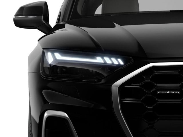 Fahrzeugabbildung Audi Q5 S line business 50 TFSI e quattro **0,5%**ACC