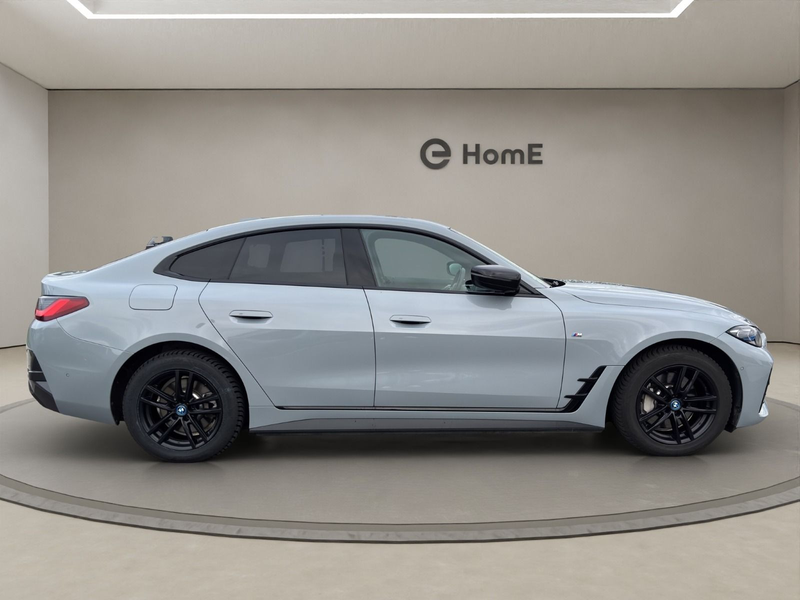 Fahrzeugabbildung BMW i4 Gran Coupe 40 eDrive M Sport