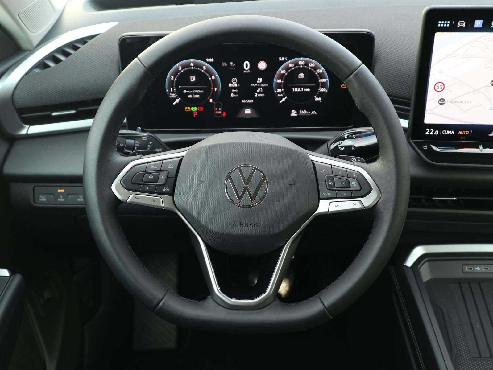 Fahrzeugabbildung Volkswagen T-Roc Style 1.5 eTSI OPF (116 PS) DSG *AHK*WINTERRÄDER*NAVI*NEUES MODELL*