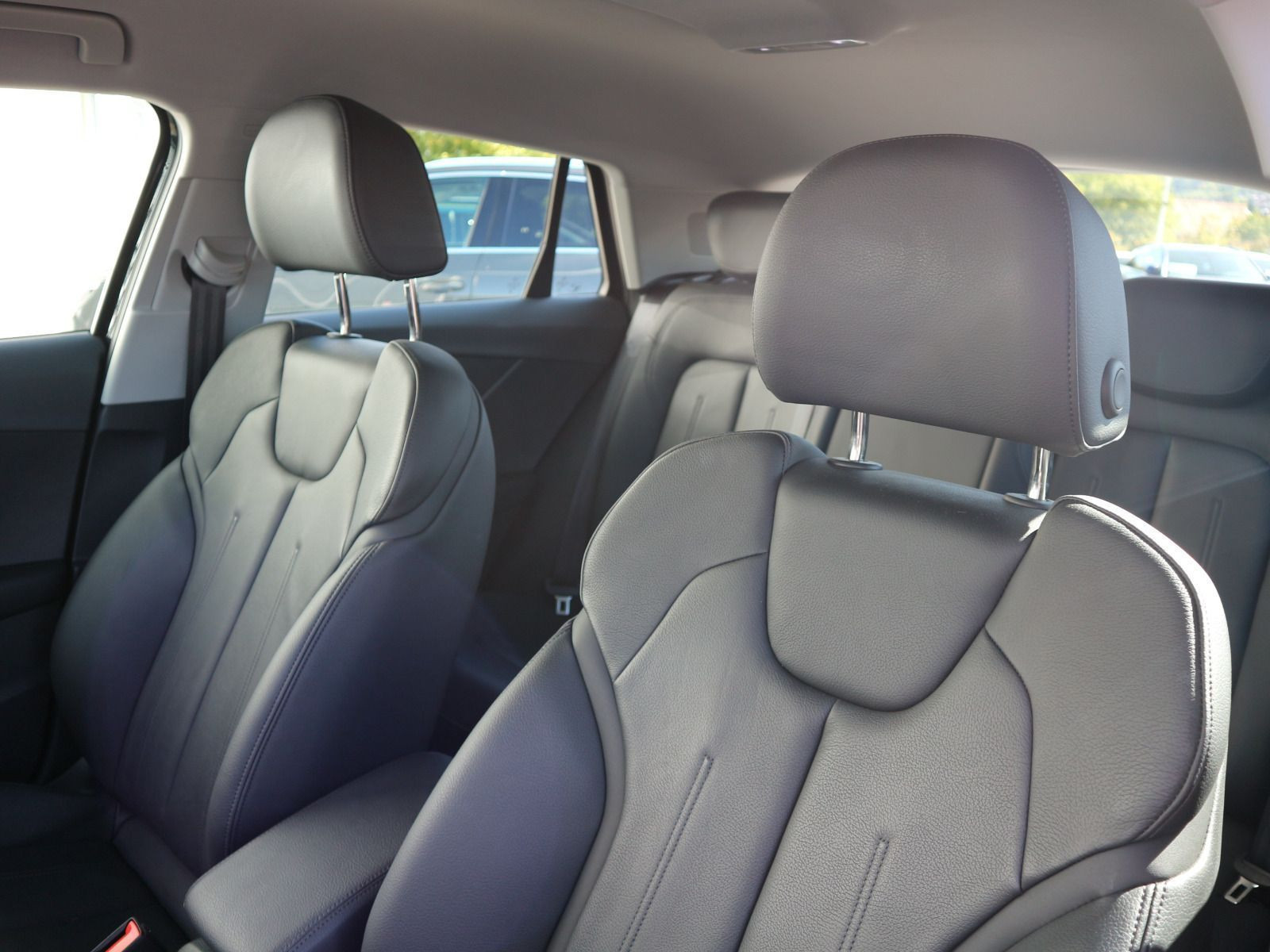 Fahrzeugabbildung Audi Q2 S line 35 TDI quattro S tronic ACC*RFK