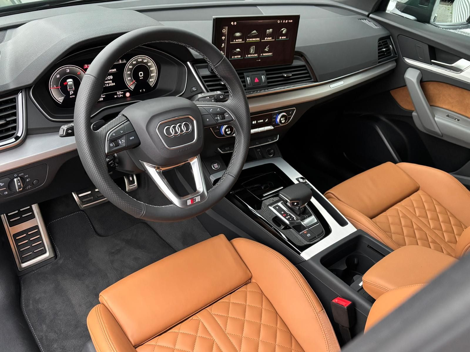 Fahrzeugabbildung Audi Q5 Audi Q5 S line 50 TDI quattro tiptronic
