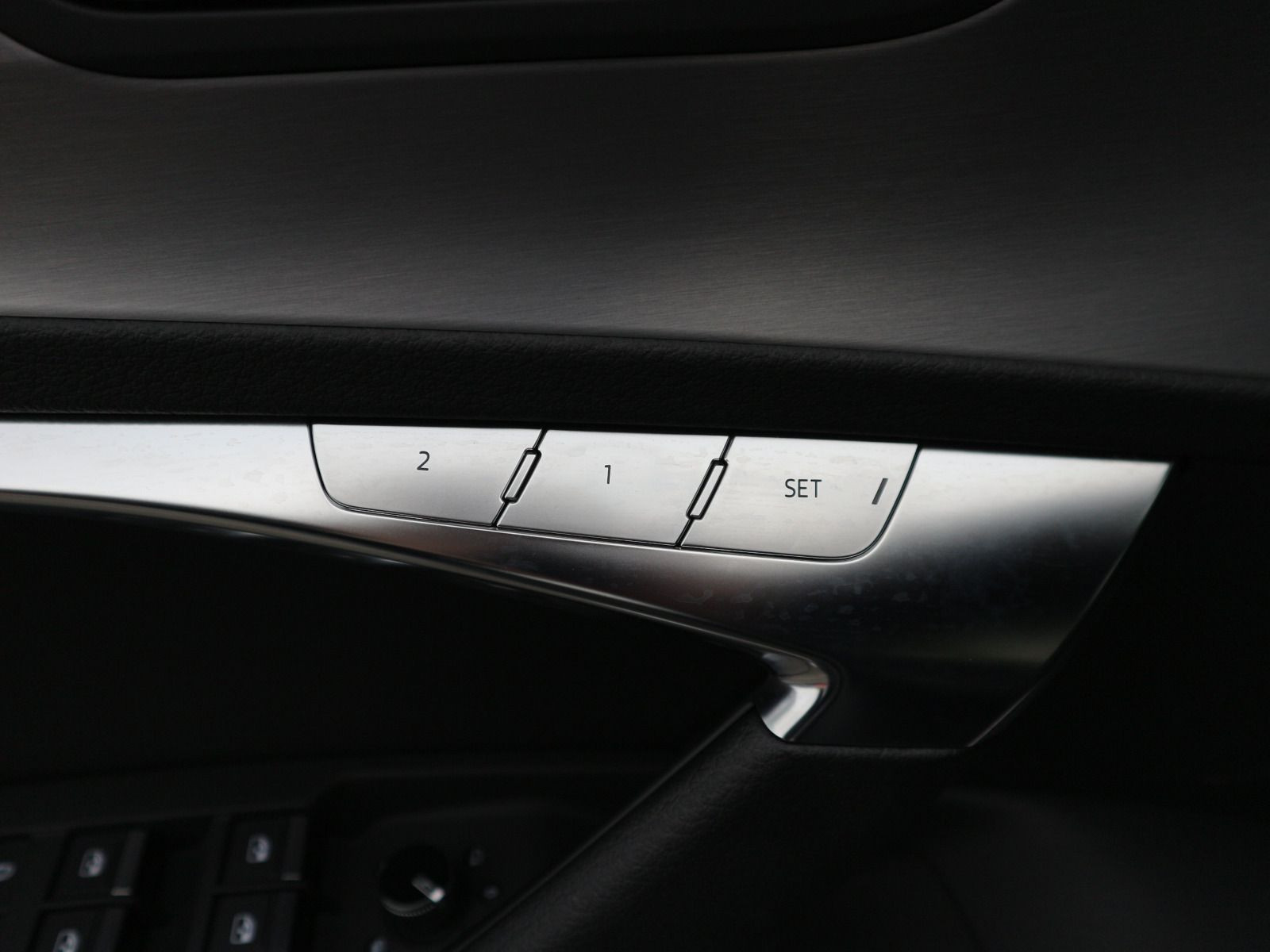 Fahrzeugabbildung Audi S6 Avant TDI quattro tiptronic B&O*ACC*SHZ*RKF