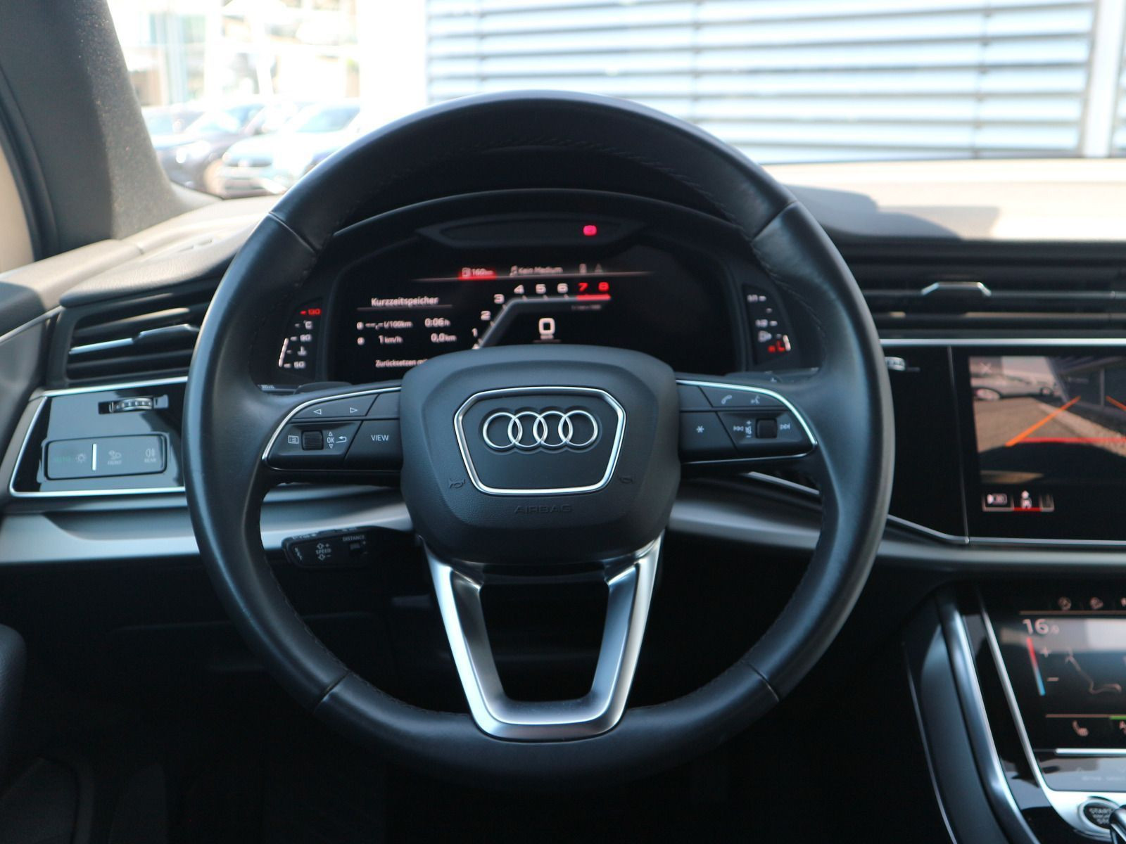 Fahrzeugabbildung Audi Q7 55 TFSI quattro S line AHK*CARPLAY*HUD*ACC