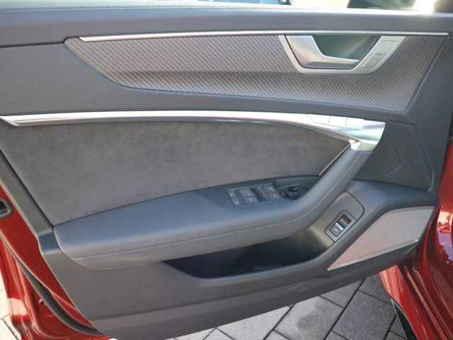 Fahrzeugabbildung Audi RS 6 Avant performance RS-SPORTAGA*STHZ*360°*ACC