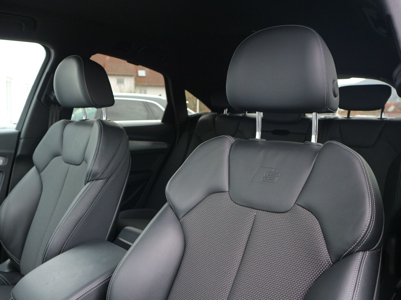 Fahrzeugabbildung Audi Q5 Sportback S line 50 TFSI e quattro 0,5%*AHK*B&O*MATRIX