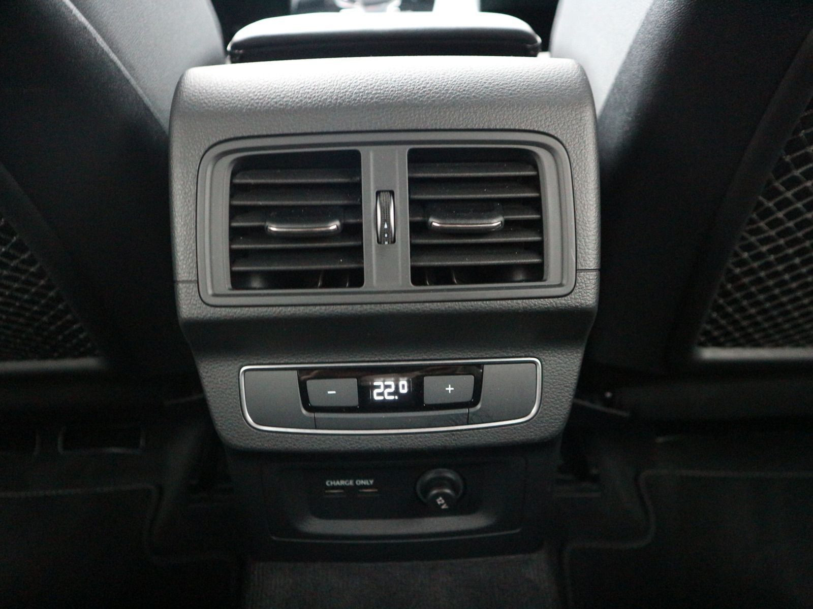 Fahrzeugabbildung Audi Q5 Sportback S line 50 TFSI e quattro 0,5%*AHK*B&O*MATRIX