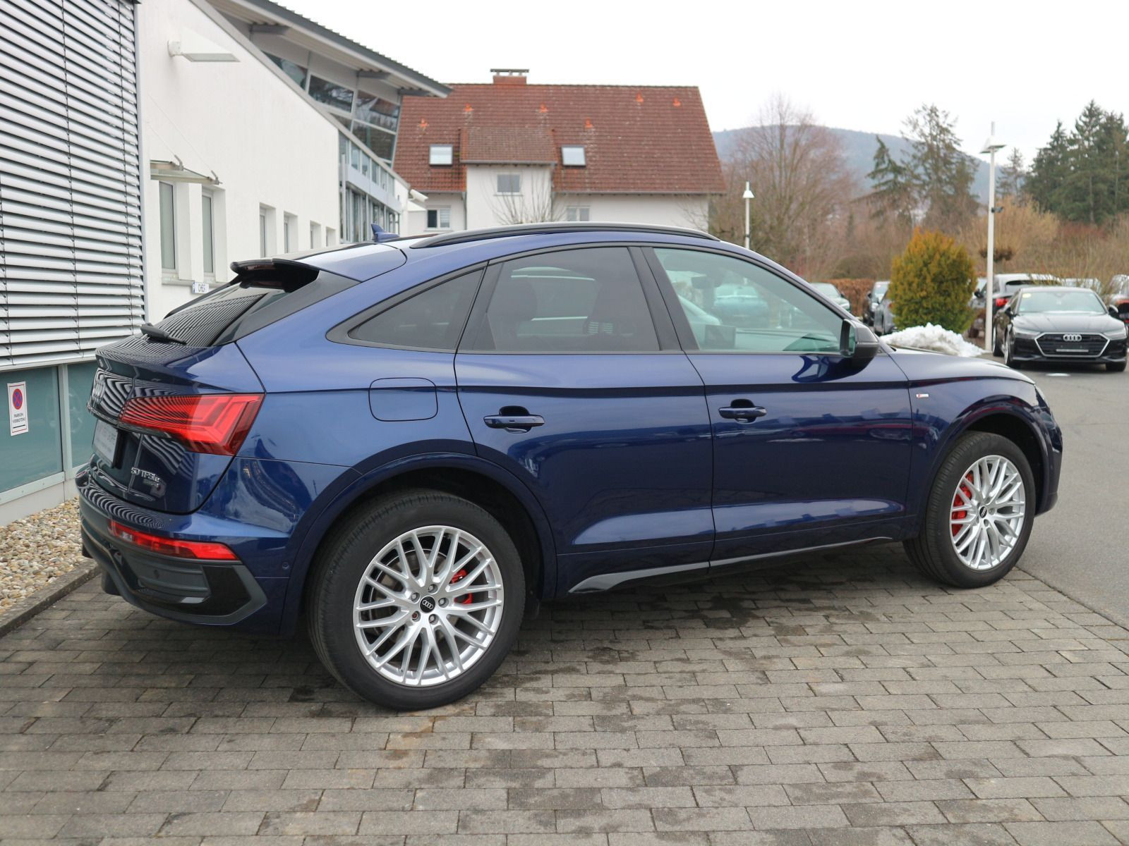Fahrzeugabbildung Audi Q5 Sportback S line 50 TFSI e quattro 0,5%*AHK*B&O*MATRIX