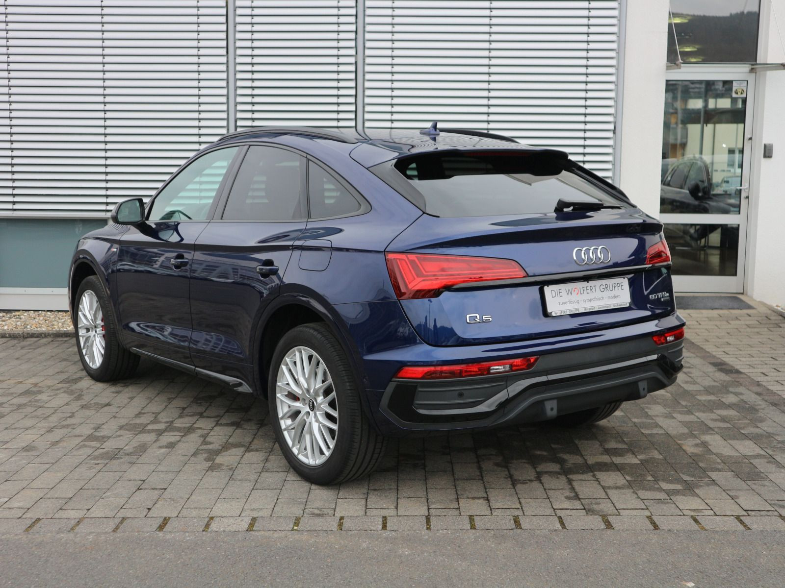 Fahrzeugabbildung Audi Q5 Sportback S line 50 TFSI e quattro 0,5%*AHK*B&O*MATRIX