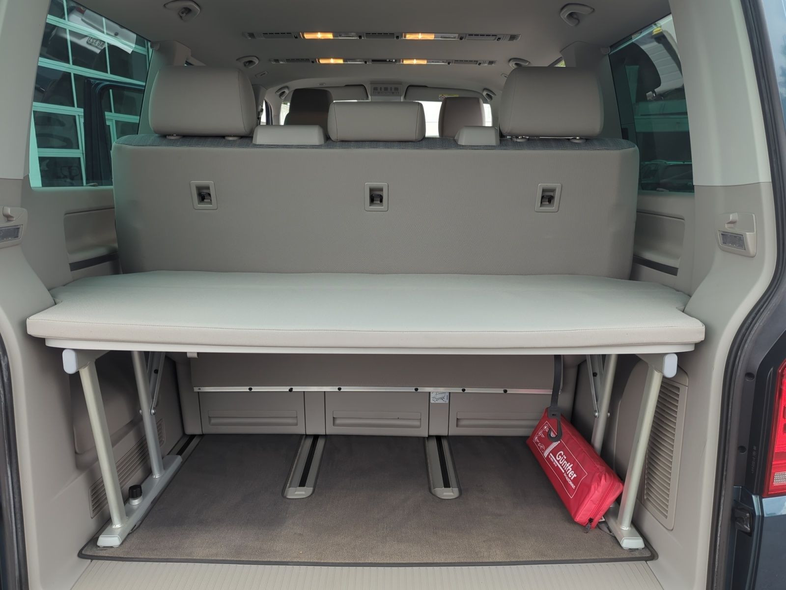 Fahrzeugabbildung Volkswagen T6 Multivan Comfortline 2.0 TDI+AHK+KAMERA+