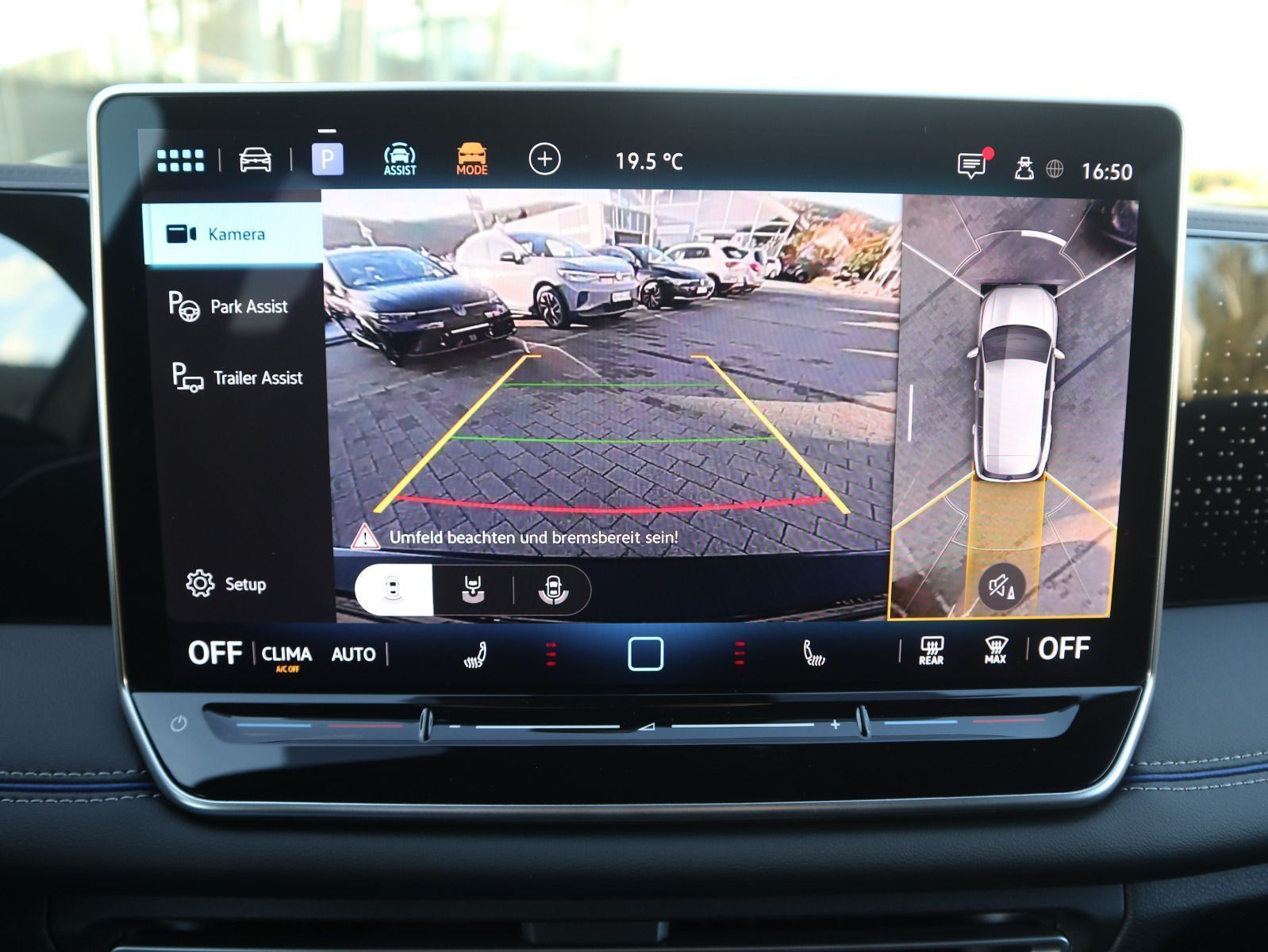 Fahrzeugabbildung Volkswagen Tiguan R-Line 2,0 TDI SCR 4MOTION (193 PS) DSG*AHK*WINTERRÄDER*STHZG*