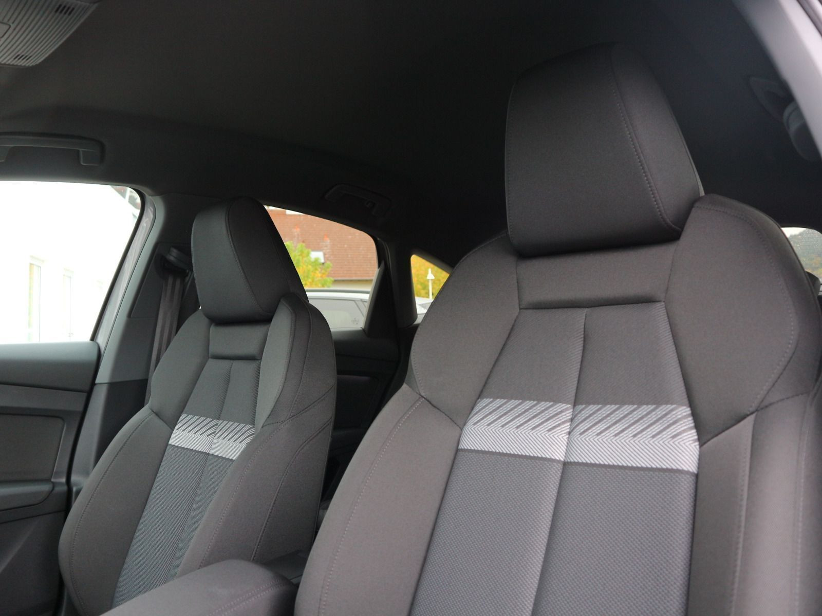 Fahrzeugabbildung Audi Q4 Sportback 40 e-tron 0,25% MATRIX*RFK*ACC*NAVI