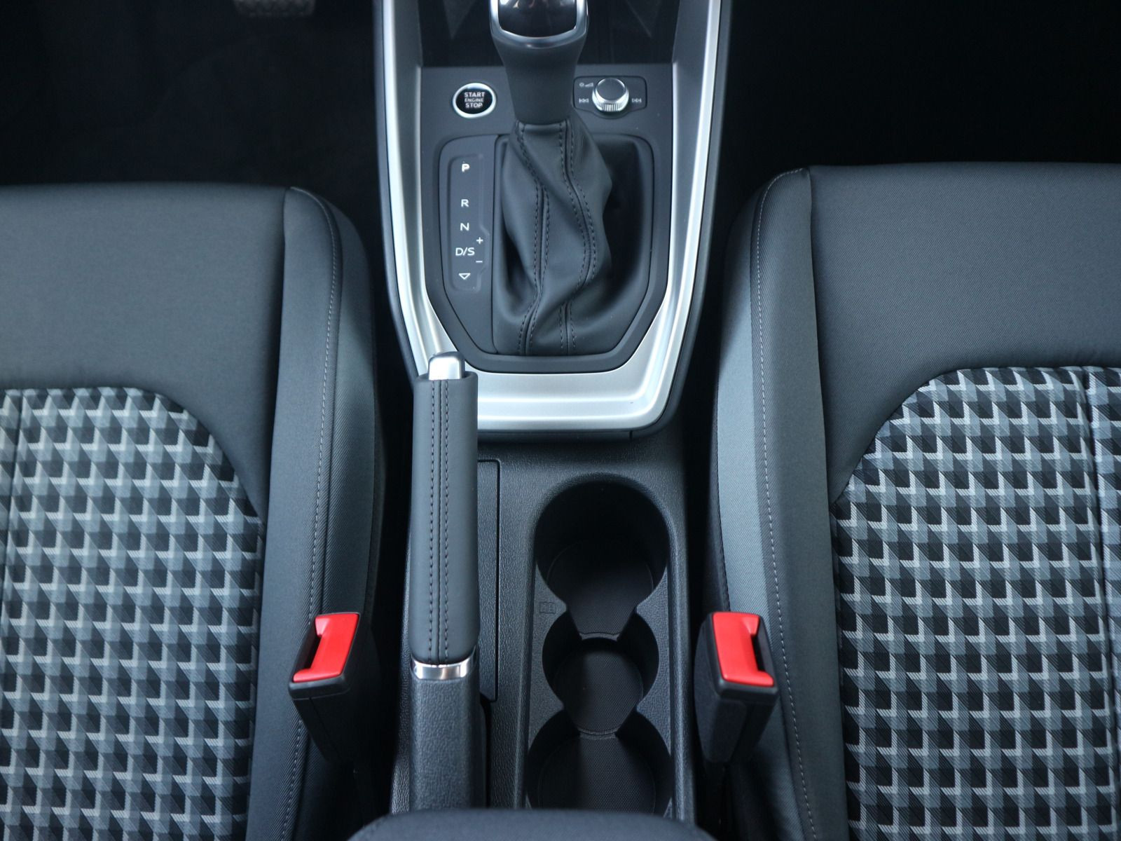 Fahrzeugabbildung Audi A1 allstreet 35 TFSI S tronic*CARPLAY*LED*