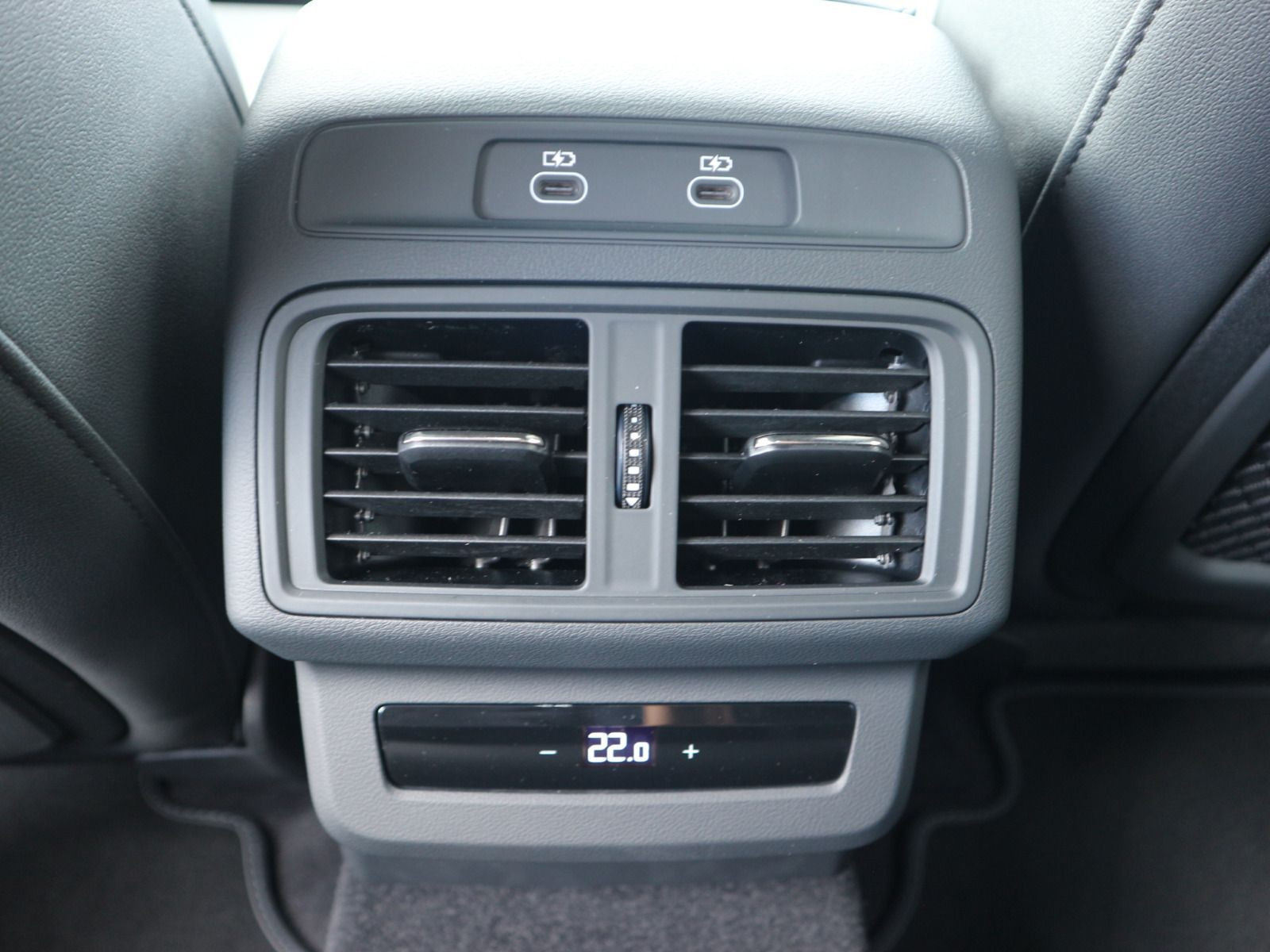 Fahrzeugabbildung Audi Q5 Sportback e-hybrid quattro S line*0,5%*AHK*