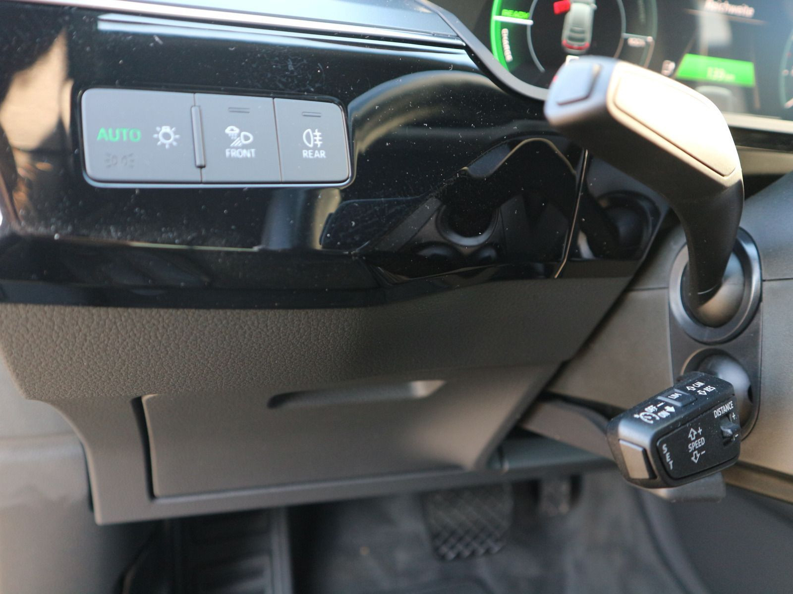 Fahrzeugabbildung Audi Q8 e-tron Sportback 55 quattro advanced AHK*CARPLAY*ACC