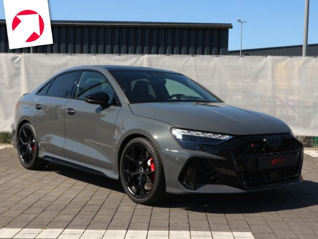 Fahrzeugabbildung Audi RS 3 Limousine S tronic*NIMBUSGRAU*PANO*280km/h*
