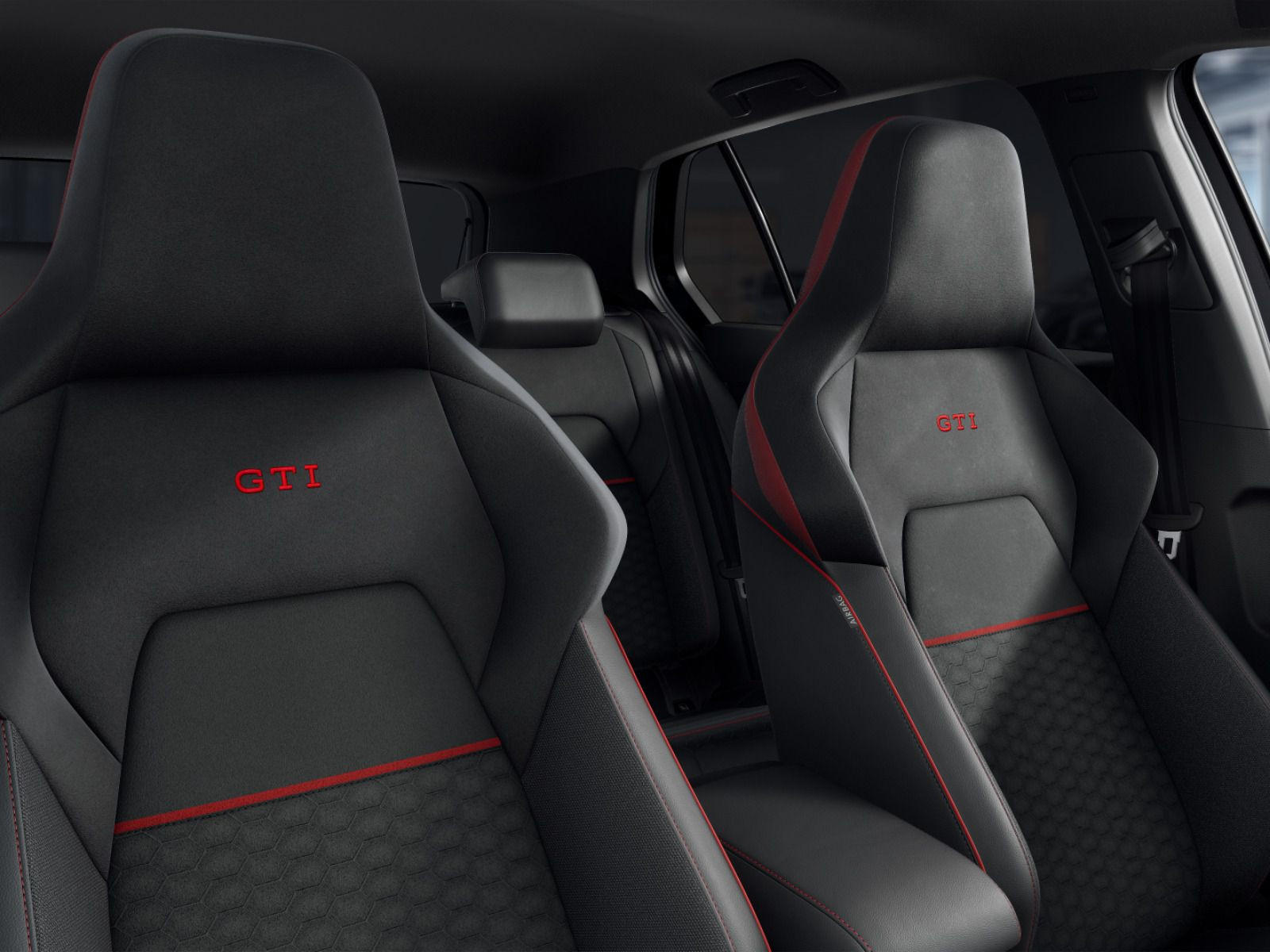 Fahrzeugabbildung Volkswagen Golf GTI Clubsport 2,0 TSI OPF (300 PS) DSG*WINTERRÄDER*PANORAMA*HARMANKARDON*