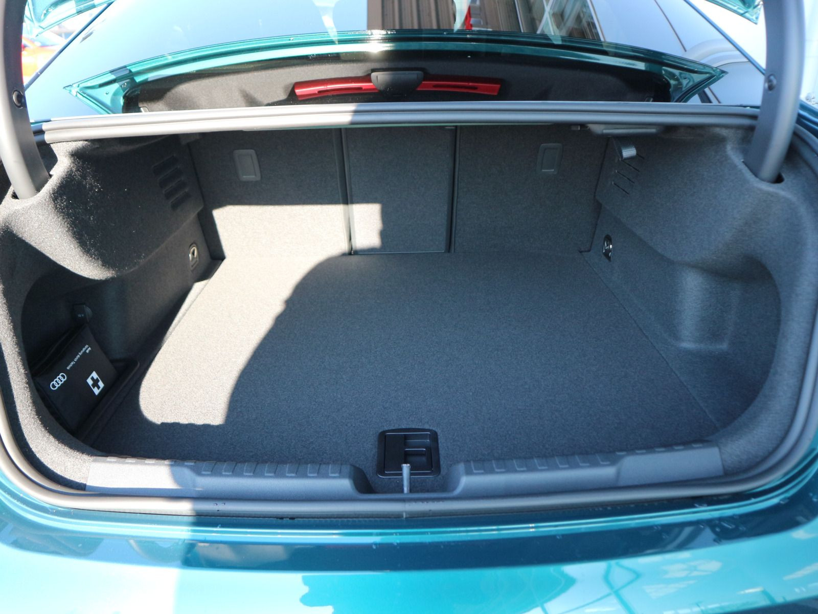 Fahrzeugabbildung Audi RS 3 Limousine S tronic*GOMERA PERLEFFEKT*