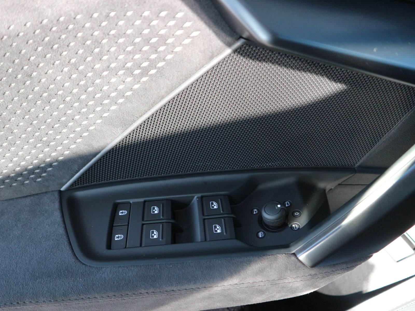 Fahrzeugabbildung Audi RS 3 Limousine S tronic*GOMERA PERLEFFEKT*