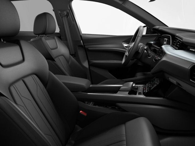 Fahrzeugabbildung Audi e-tron advanced 55 quattro PANO*ACC*360°*HUD