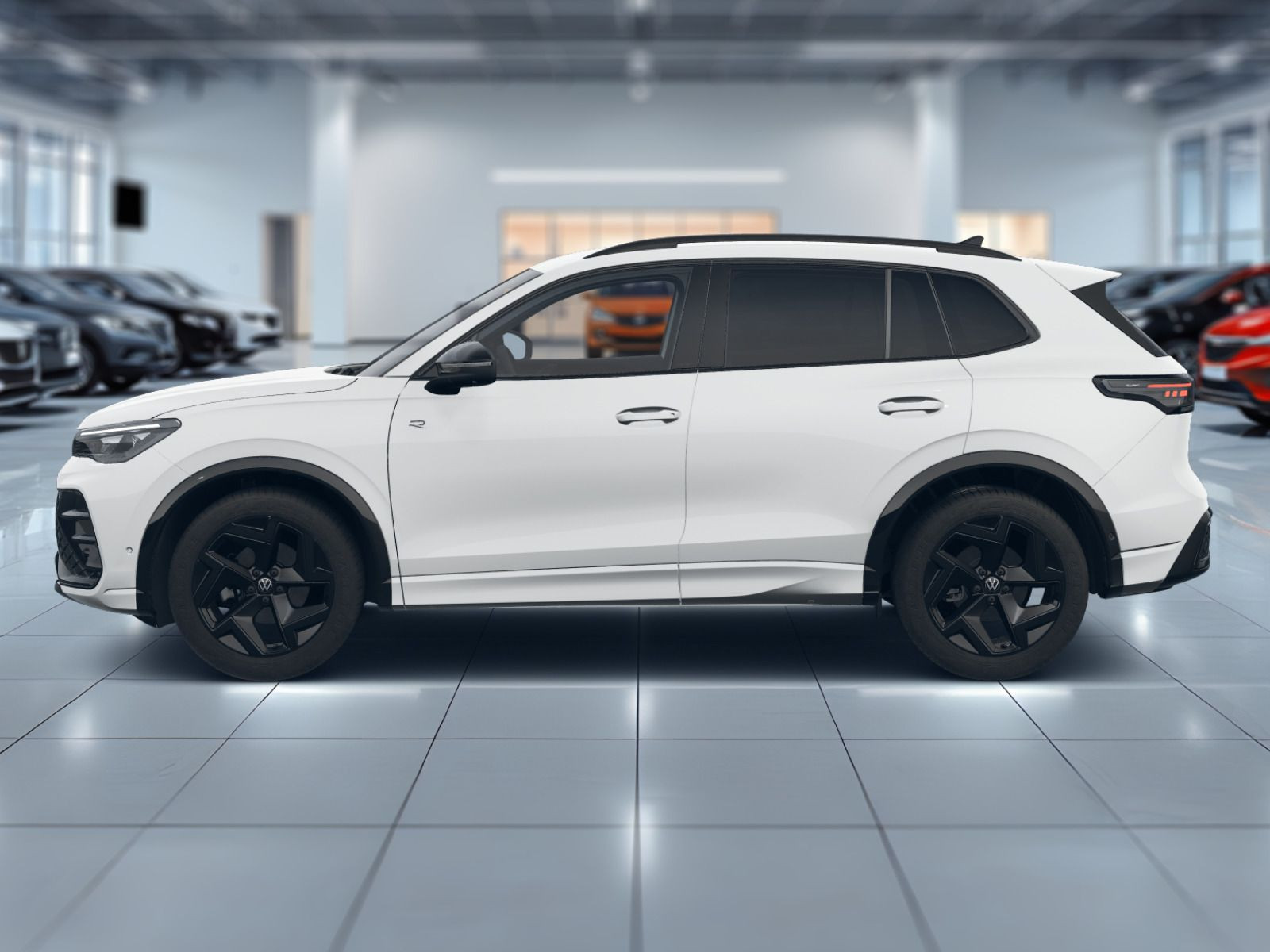 Fahrzeugabbildung Volkswagen Tiguan R-Line 1,5 l eTSI OPF (150 PS) DSG*WINTERRÄDER*NAVI*