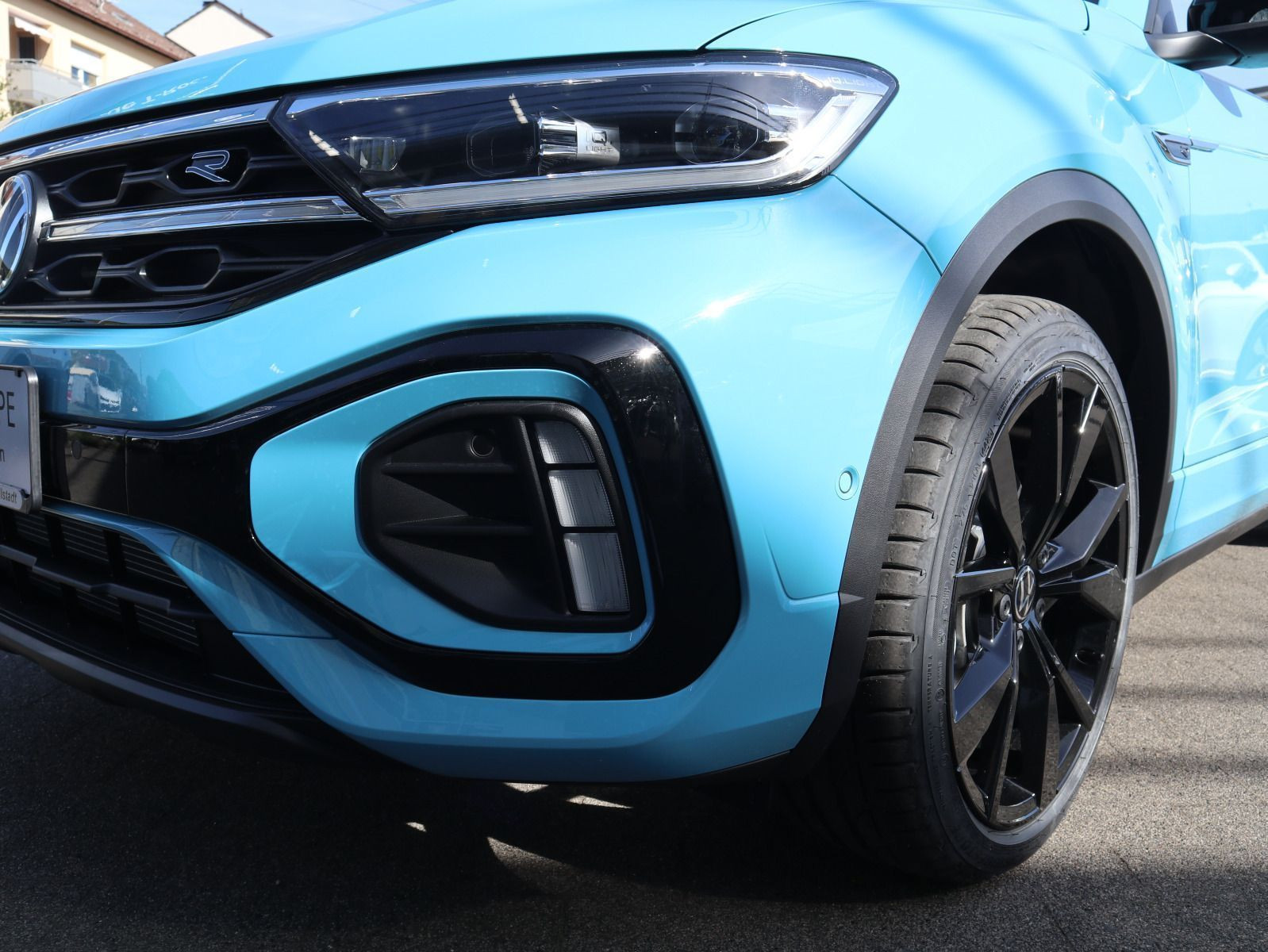Fahrzeugabbildung Volkswagen T-Roc Cabriolet R-Line 1.5 TSI OPF (150 PS) DSG *AHK*NAVI*BLACKSTYLE*