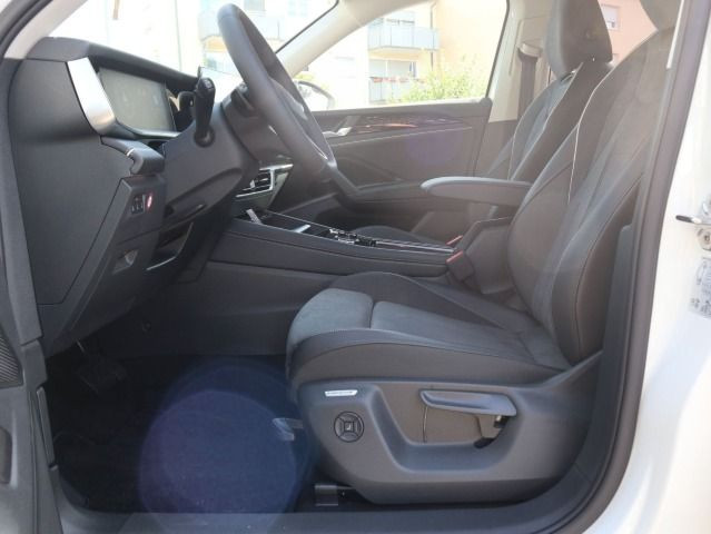 Fahrzeugabbildung Volkswagen Tayron Elegance 1,5 l eTSI OPF (150 PS) DSG *AHK*WINTERRÄDER*7-SITZER*NAVI*
