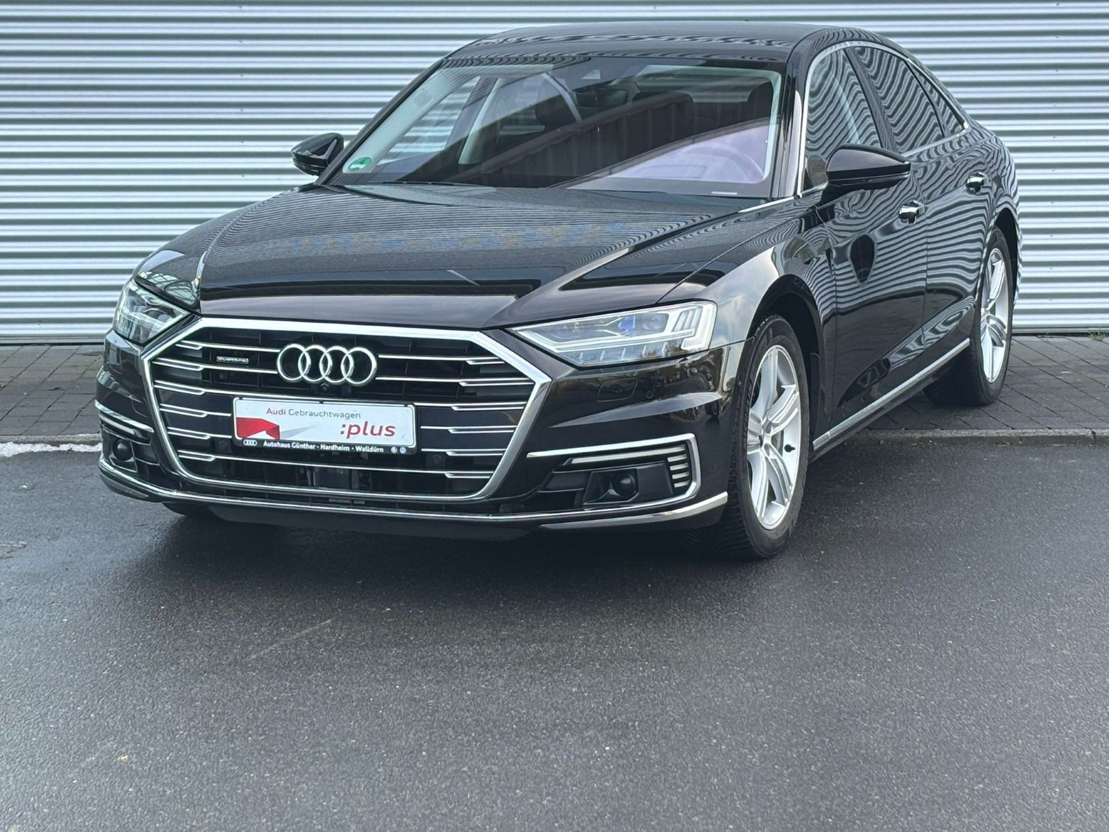 Fahrzeugabbildung Audi A8 60 TFSIe+PANORAMADACH+LASERLICHT+B&O+HEAD UP+