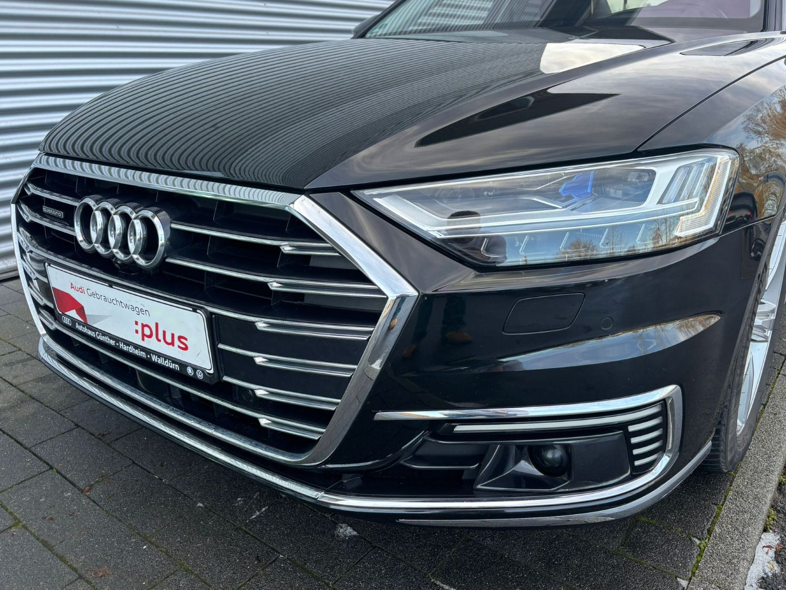 Fahrzeugabbildung Audi A8 60 TFSIe+PANORAMADACH+LASERLICHT+B&O+HEAD UP+