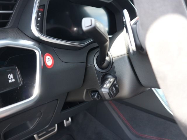 Fahrzeugabbildung Audi RS 7 Sportback ALLRADLENKUNG*RS-DYNAMIKPAKET