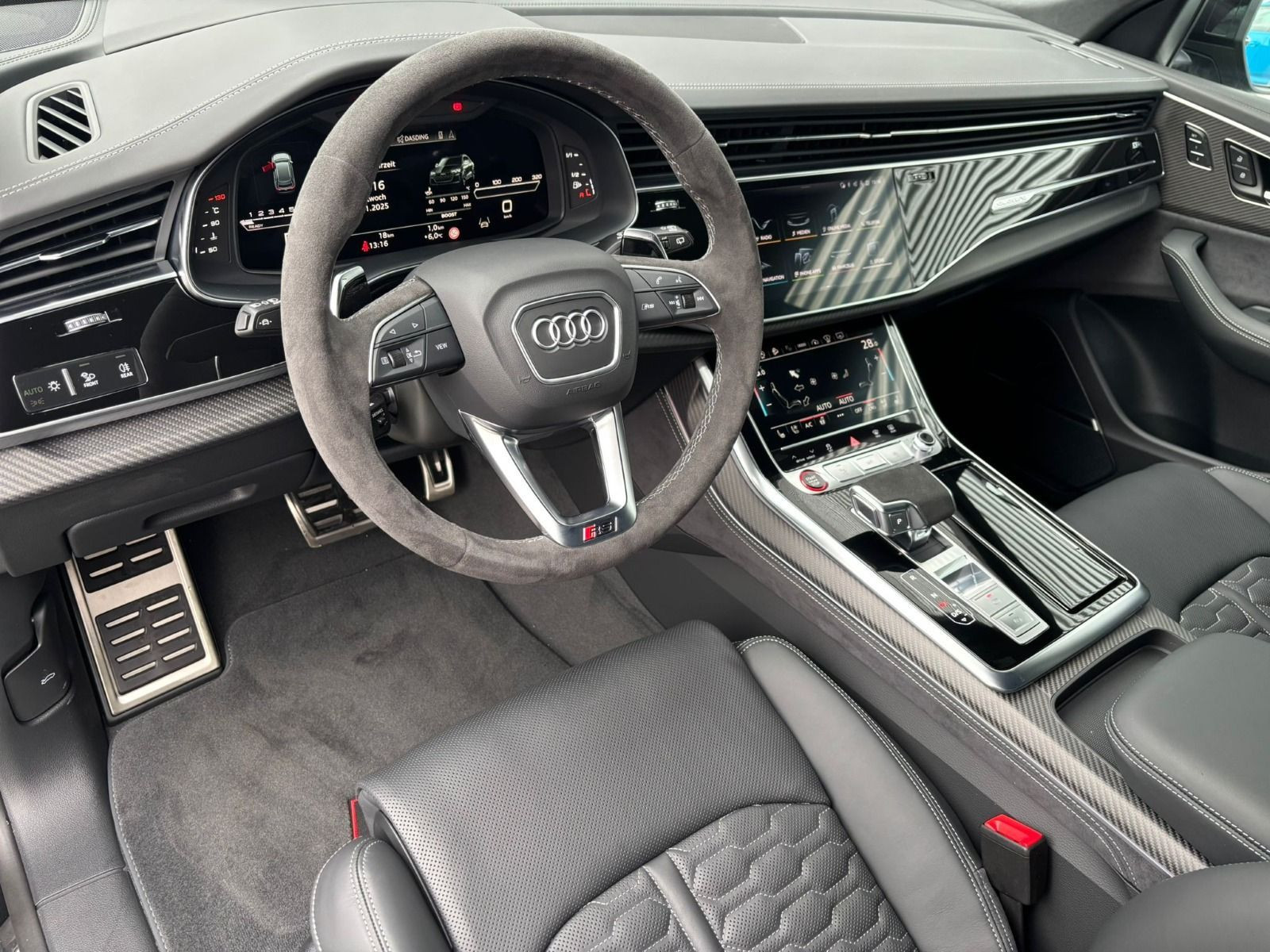 Fahrzeugabbildung Audi RS Q8 SUV tiptronic*FACELIFT*