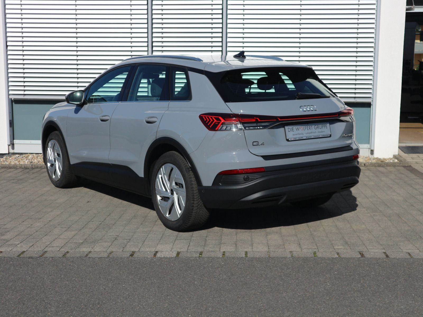 Fahrzeugabbildung Audi Q4 e-tron 40 ACC*RFK*SITZHEIZUNG*PARKASISST