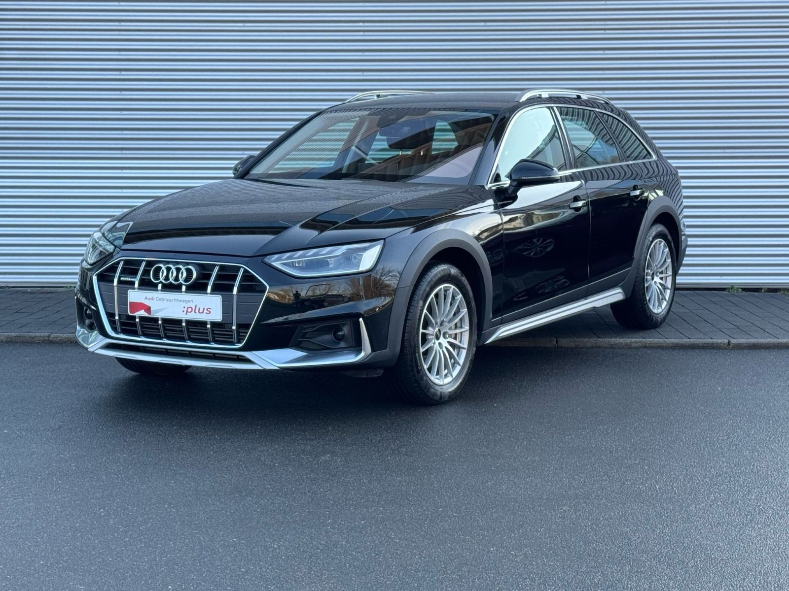 Fahrzeugabbildung Audi A4 allroad 45 TFSI QUATTRO+WINTERRÄDER+KAMERA+LE