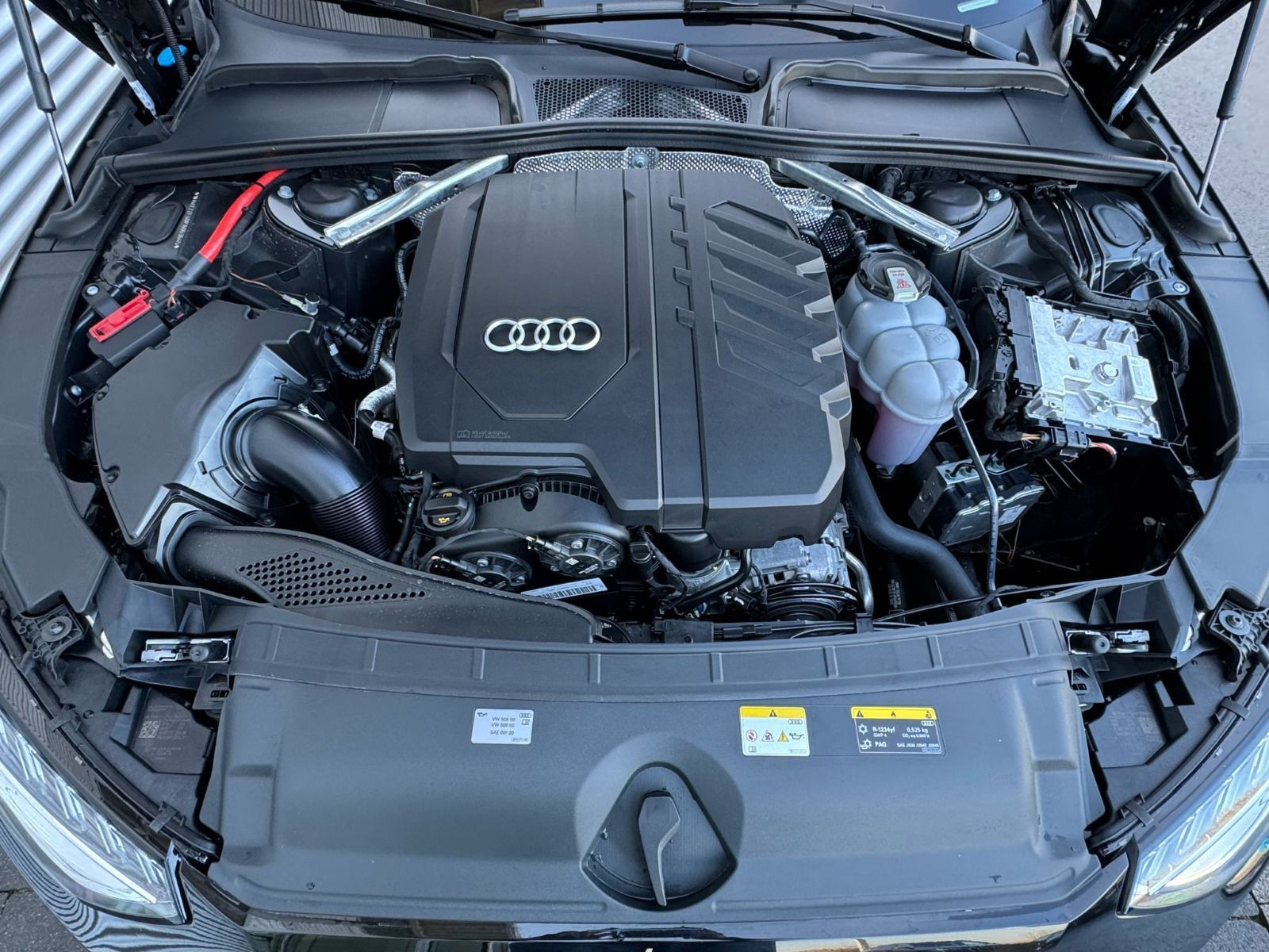 Fahrzeugabbildung Audi A4 allroad 45 TFSI QUATTRO+WINTERRÄDER+KAMERA+LE
