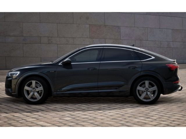 Fahrzeugabbildung Audi e-tron Sportback advanced 55 quattro ACC*AHK*RFK