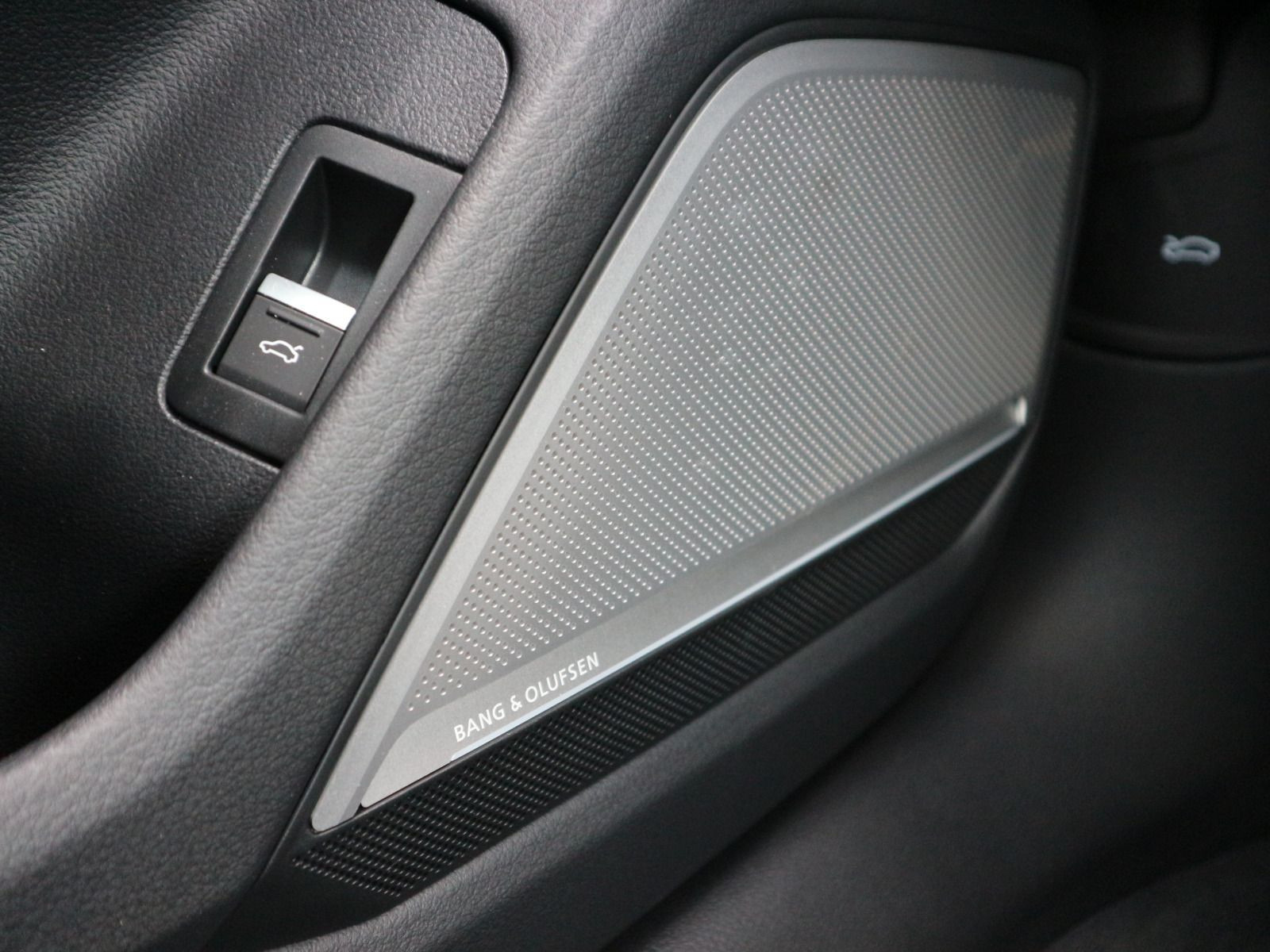 Fahrzeugabbildung Audi RS 7 Sportback performance*TAUSILBERMATT*B&O*HuD*