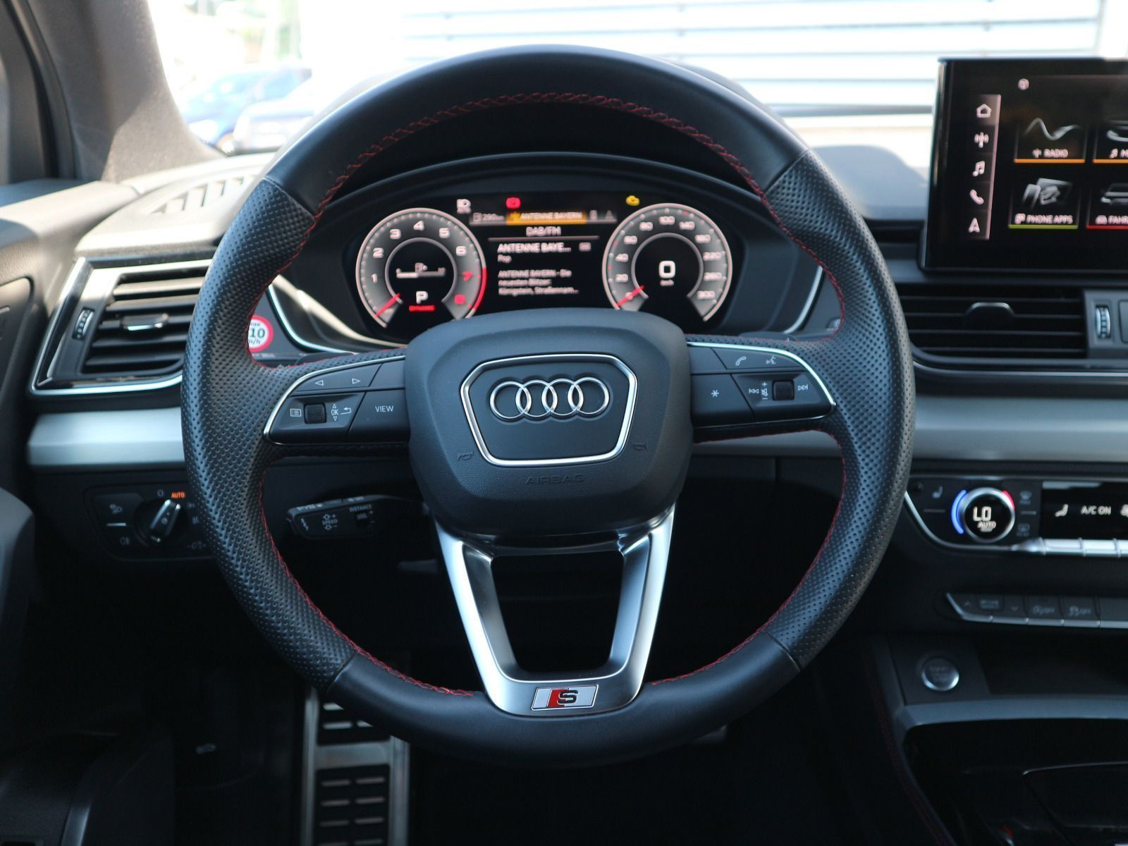 Fahrzeugabbildung Audi Q5 Sportback 45 TFSI quattro S line MATRIX*HUD*ACC