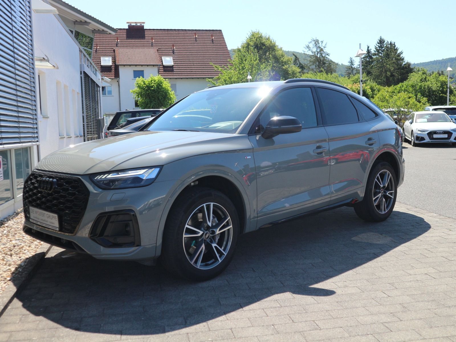 Fahrzeugabbildung Audi Q5 Sportback 45 TFSI quattro S line MATRIX*HUD*ACC
