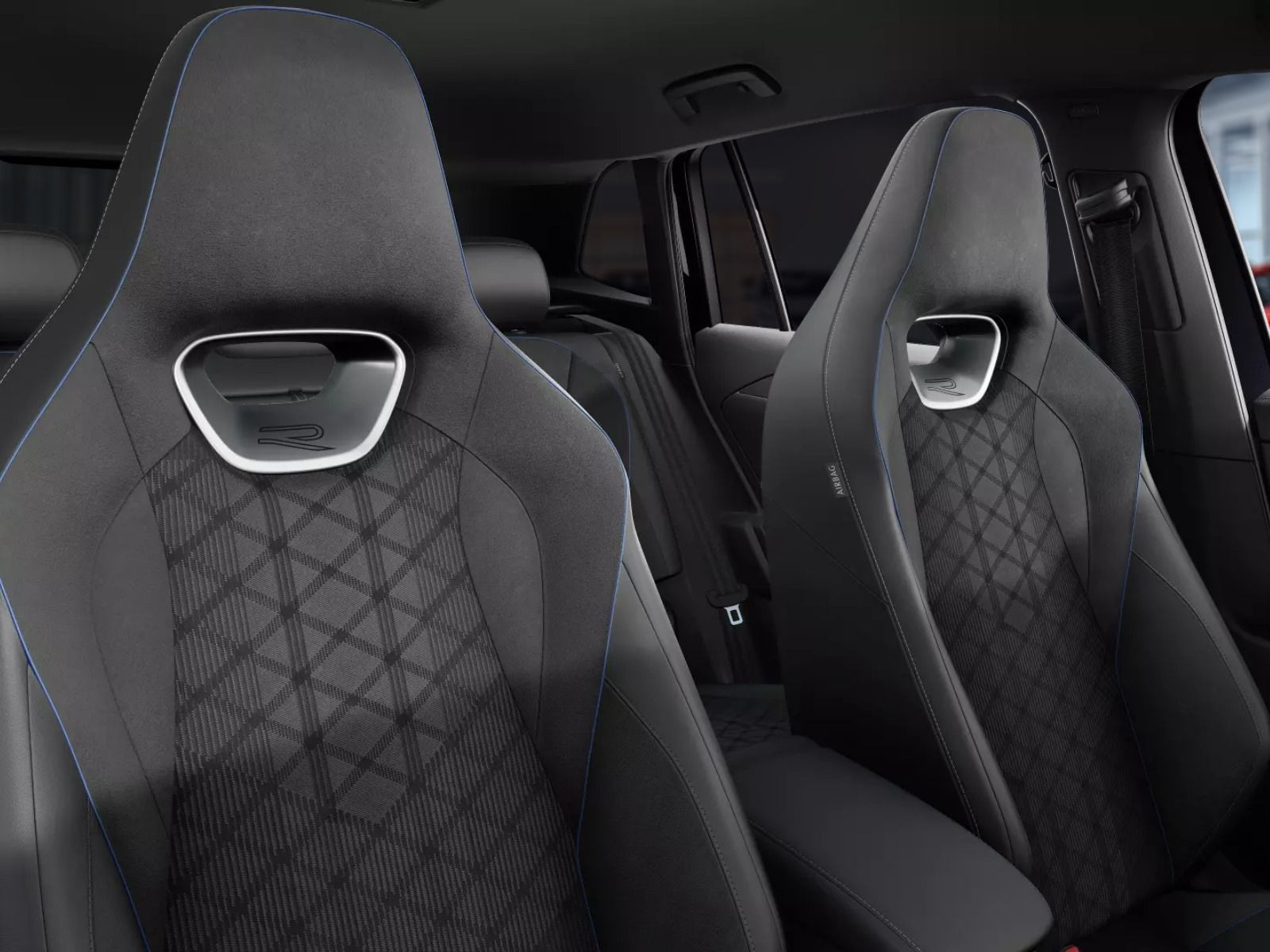 Fahrzeugabbildung Volkswagen Tiguan R-Line 2,0 l TDI SCR 4MOTION (193 PS) DSG*WINTERRÄDER*AHK*STHZG*