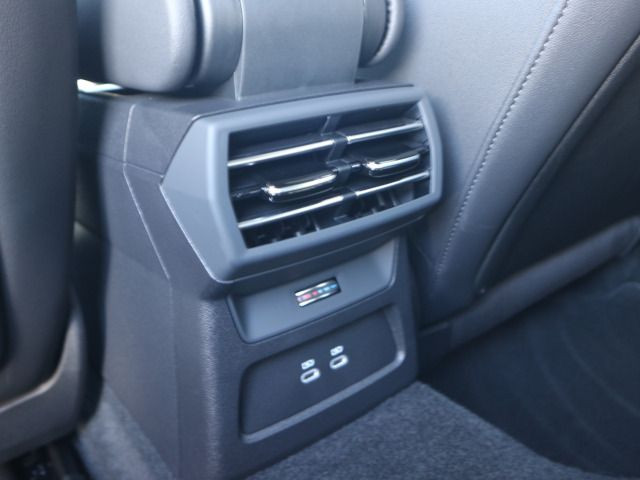 Fahrzeugabbildung Audi A3 Sportback S line 45 TFSI e S tronic ACC*AHK