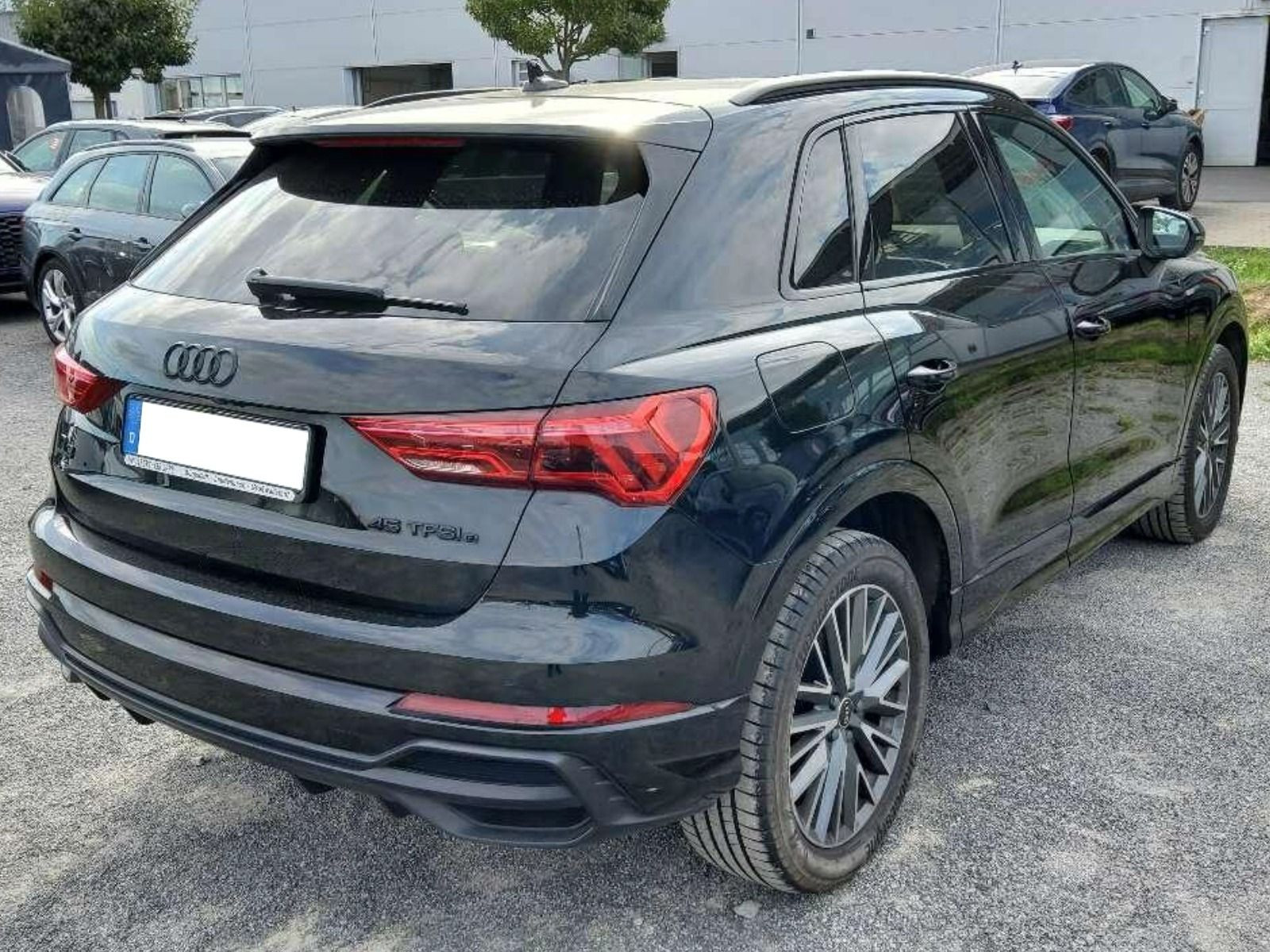 Fahrzeugabbildung Audi Q3 S line 45 TFSI e ACC*AHK*RFK