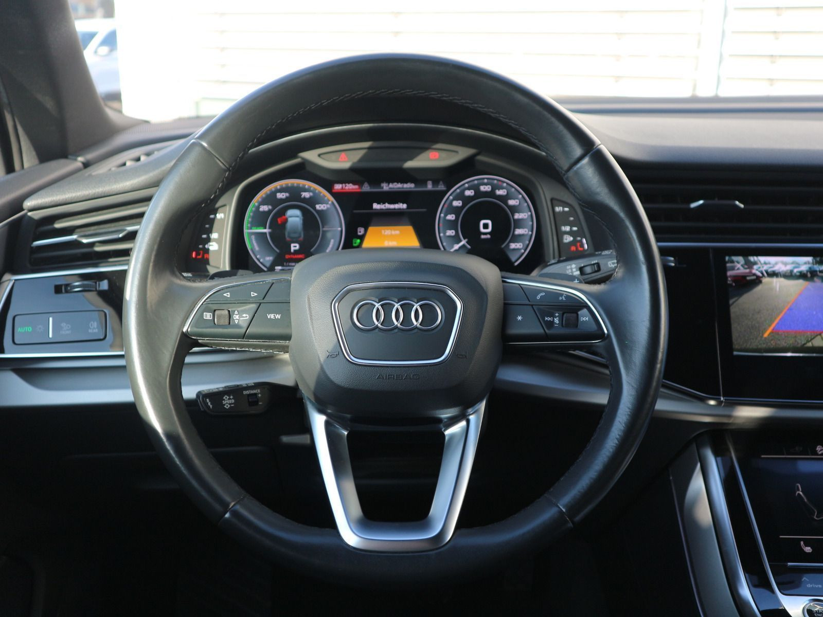 Fahrzeugabbildung Audi Q7 S line 55 TFSI e quattro AHK*HUD*MATRIX*CARPLAY*ACC