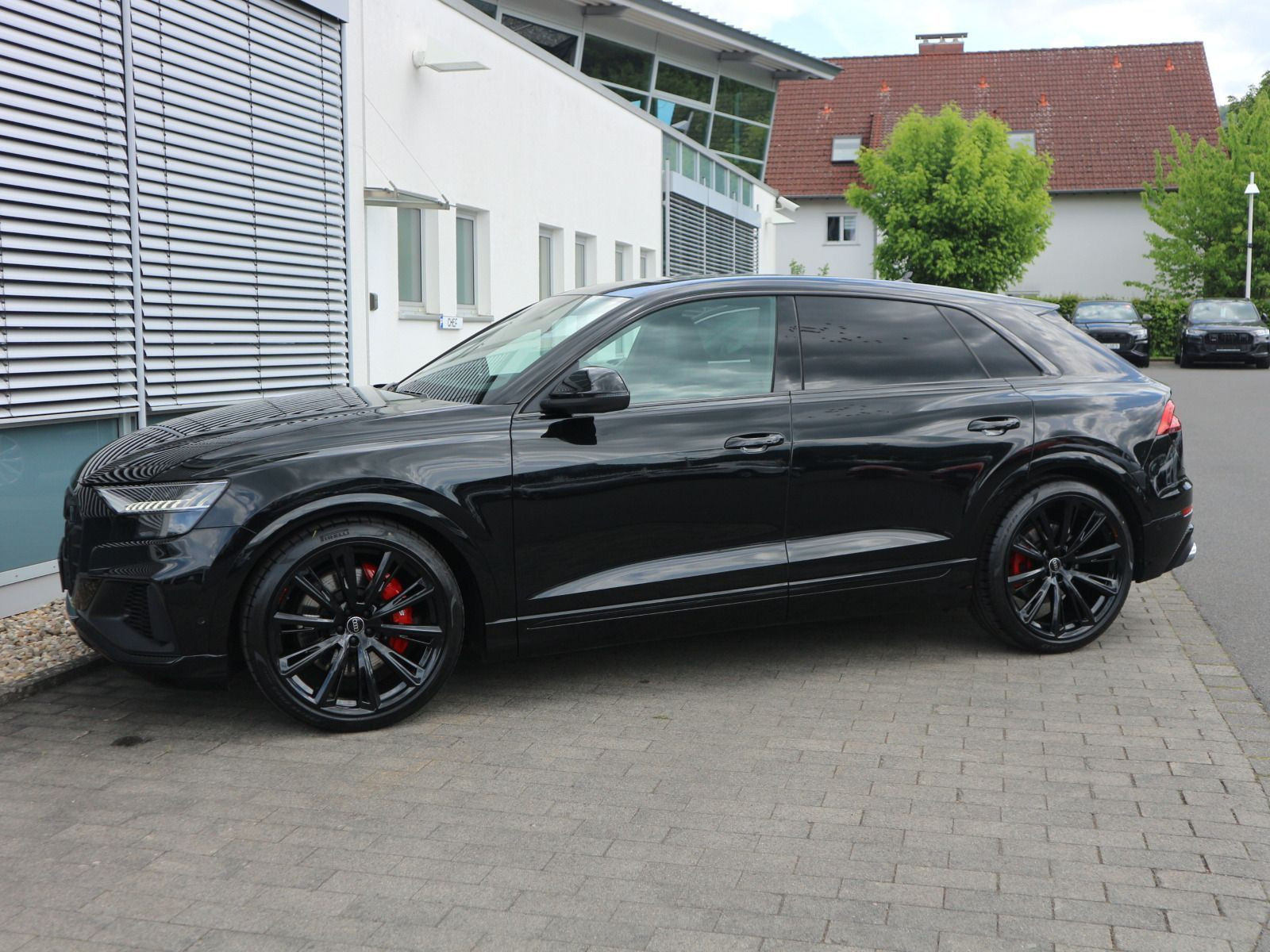 Fahrzeugabbildung Audi SQ8 4.0 TFSI quattro AHK*PANO*B&O*HUD*ACC*CARPLAY