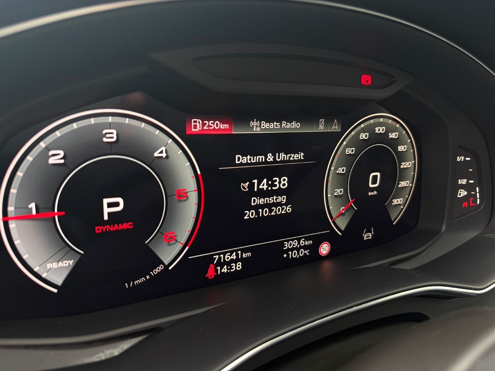 Fahrzeugabbildung Audi A6 Avant 40 TDI SPORT QUATTRO+WINTERRÄDER+KAMERA