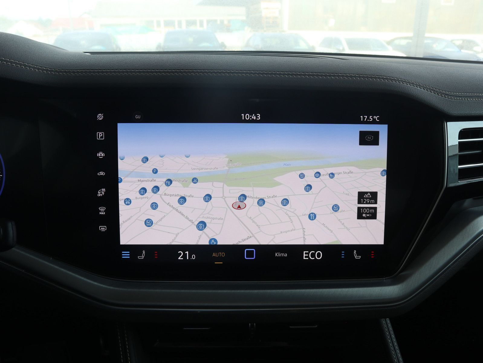 Fahrzeugabbildung Volkswagen Touareg R-Line 3.0 V6 TSI DSG 4Motion PANO AHK LUFT 360° STHZG