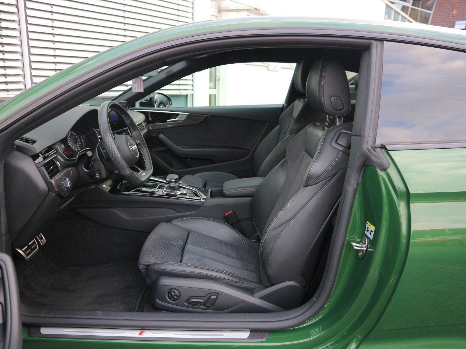 Fahrzeugabbildung Audi S5 Coupe 3.0 TDI quattro MATRIX*B&O*RFK